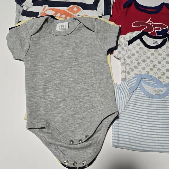 3-6 Months Assorted Baby Onesies Bundle - Picture 6 of 16